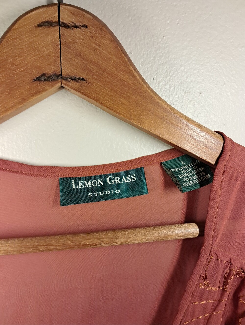 Lemon Grass Studio Embroidered V-Neck Button Front Blouse - Picture 3 of 4
